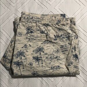 Men's Tropical Print Shorts